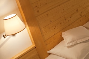 Premium bedding, in-room safe, desk, soundproofing