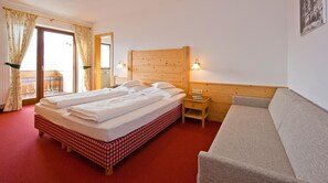 Premium bedding, in-room safe, desk, soundproofing