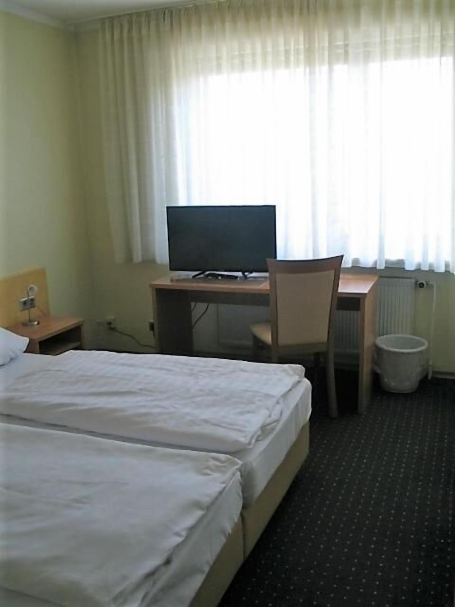 desk, iron/ironing board, free wifi, bed sheets
