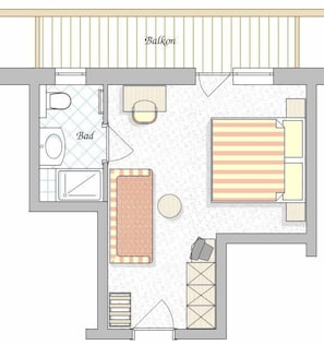 Plano de un cuarto de hotel con cama, baño, balcón y una pequeña zona de estar.