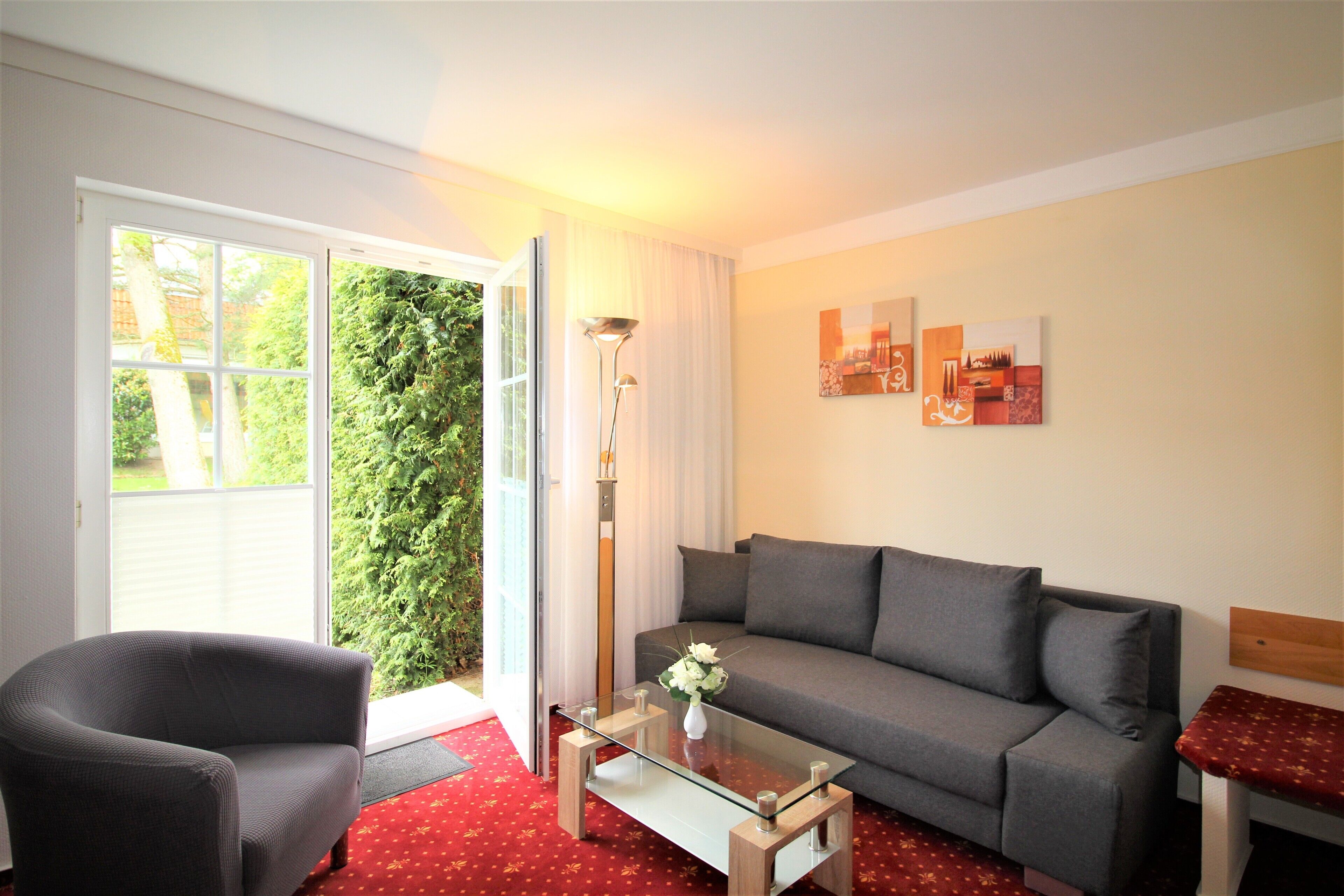 Classic Apartment (Parkchalet) | Minibar, desk, free WiFi, bed sheets