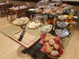 Daily buffet breakfast (EUR 12 per person)
