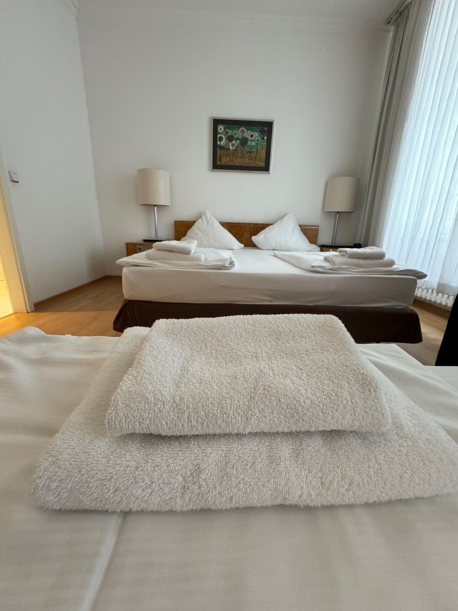 triple room | hypo-allergenic bedding, in-room safe, desk, blackout curtains