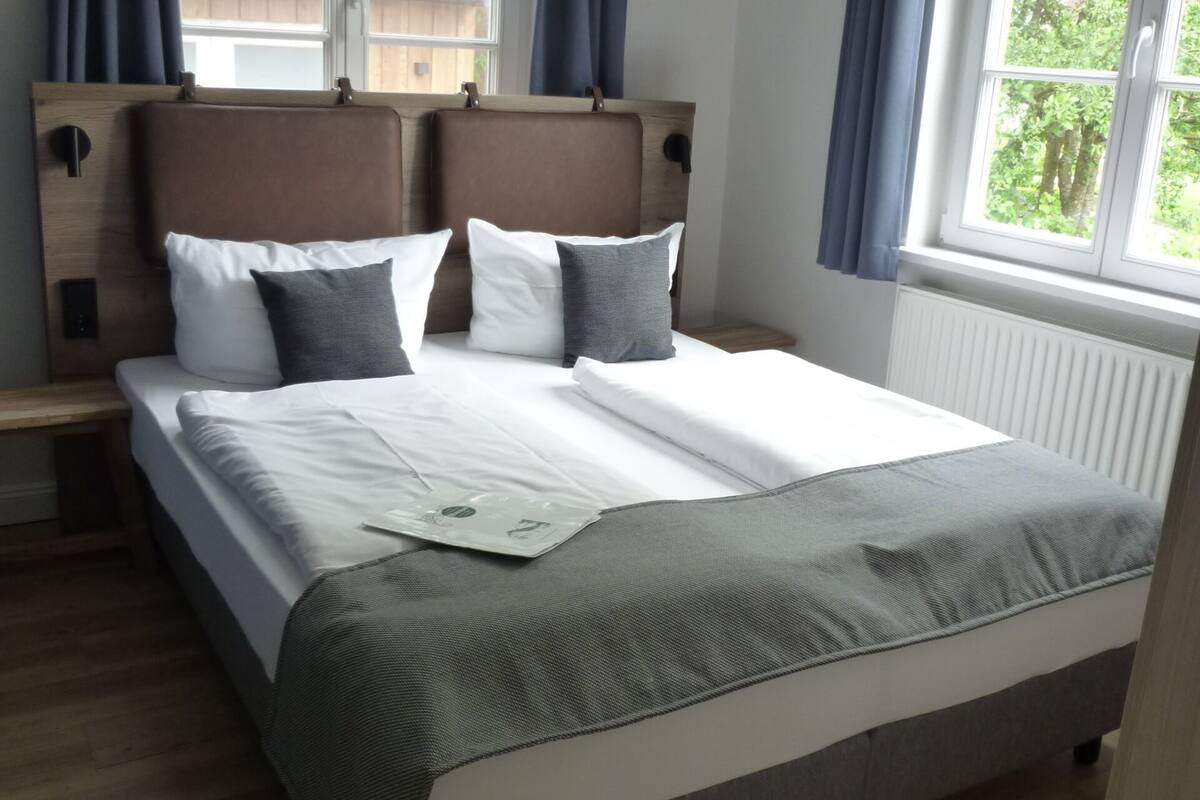 suite | 1 bedroom, minibar, in-room safe, desk