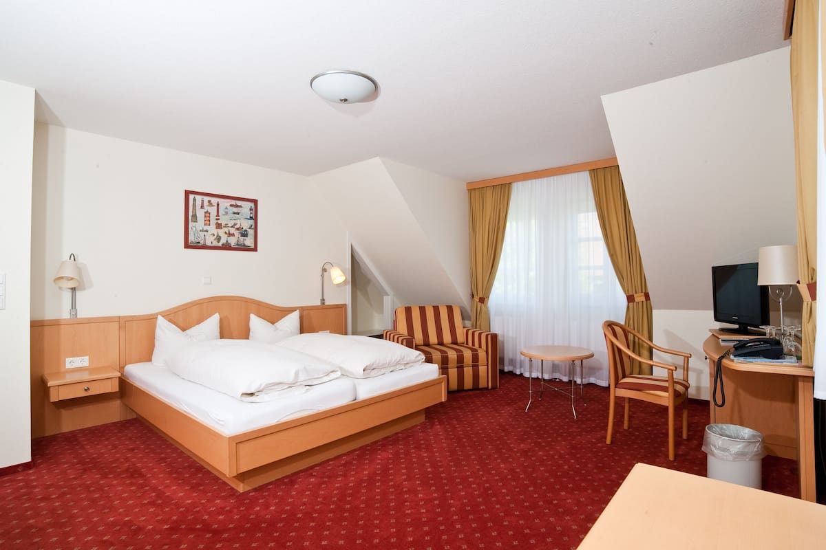 1 habitación, minibar, caja de seguridad en la habitación y escritorio