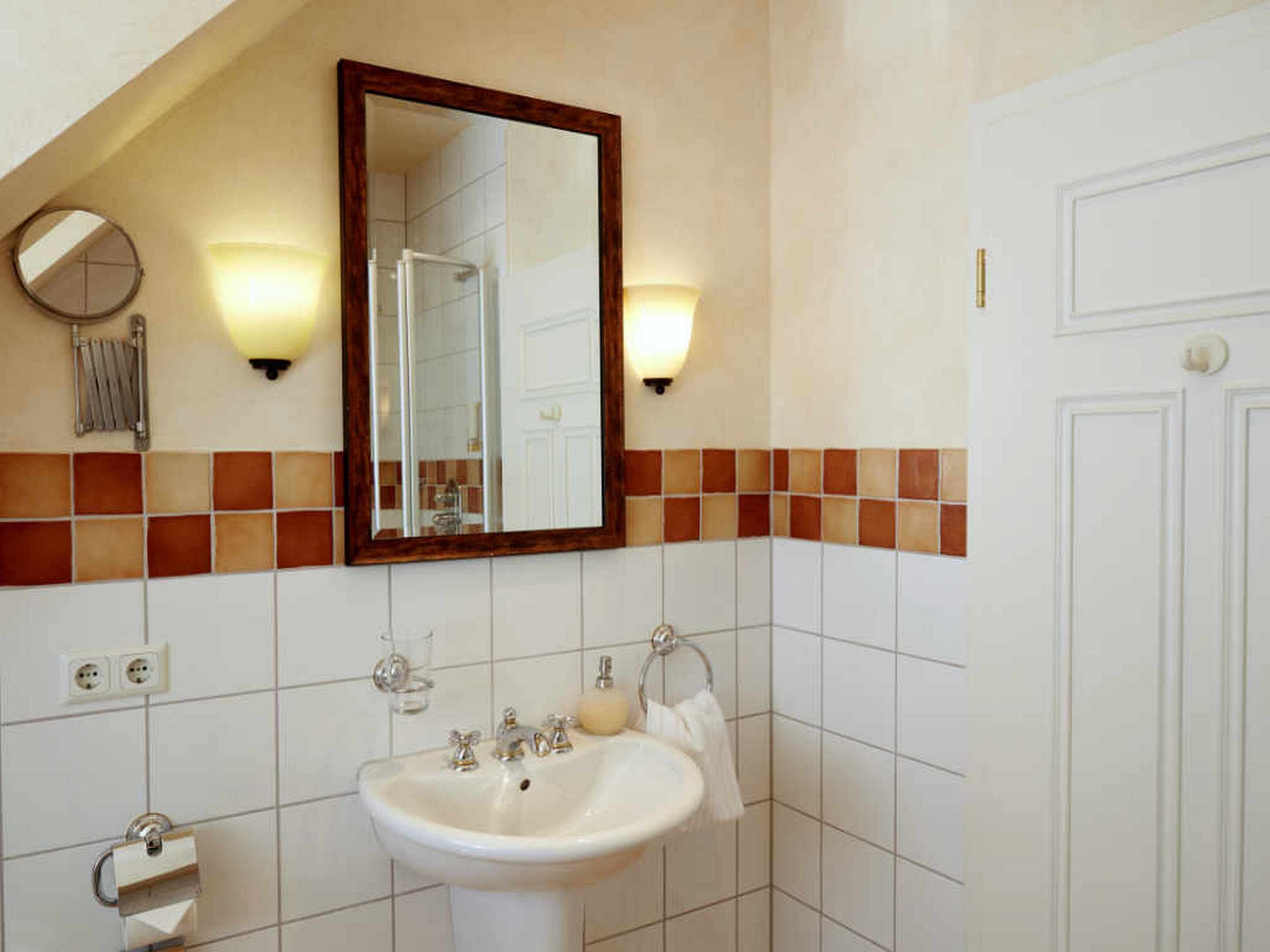 comfort double room | bathroom | hair dryer, towels