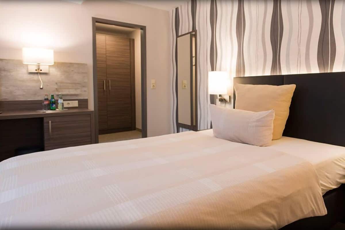 Twin Room | WiFi (free)