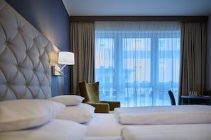 Ropa de cama hipoalergénica y minibar