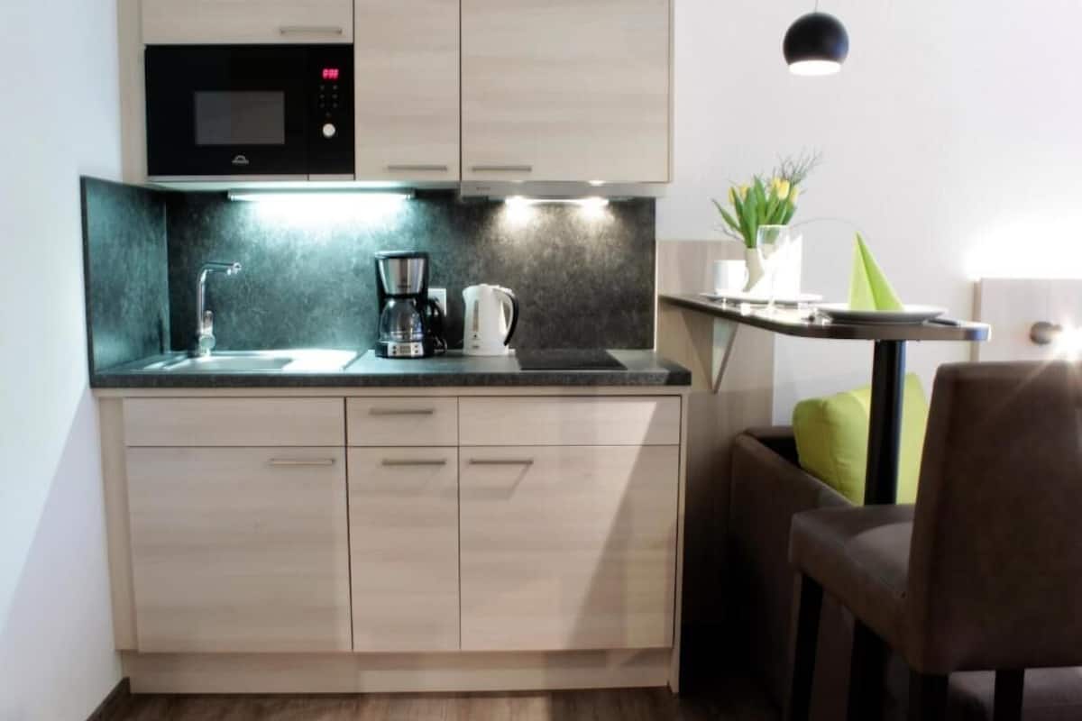 superior single room | private kitchen