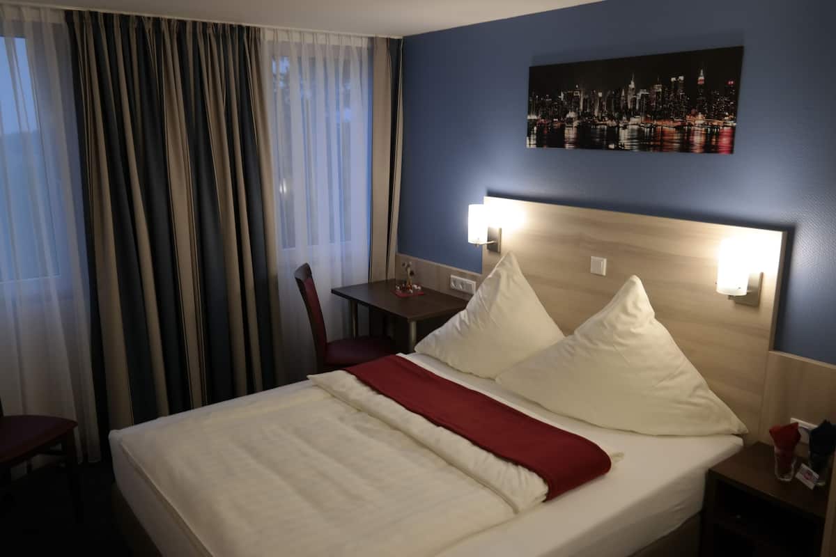 Business Single Room | Room amenity