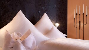 Quarto casal ou duplo | Escrivaninha, cortinas blackout, Wi-Fi de cortesia, roupa de cama