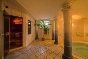 Sauna, body treatments, hot stone massages, prenatal massages