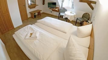 Cunas gratuitas, wifi gratis y ropa de cama