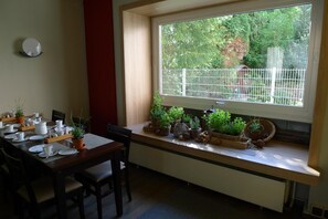 Restaurant - Hotel Mercedes (Bonn)