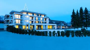 Front of property - evening/night