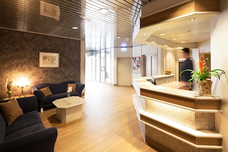 Recepción. Hotel am Stern