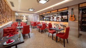 Breakfast, lunch, dinner served; Modern European cuisine, garden views