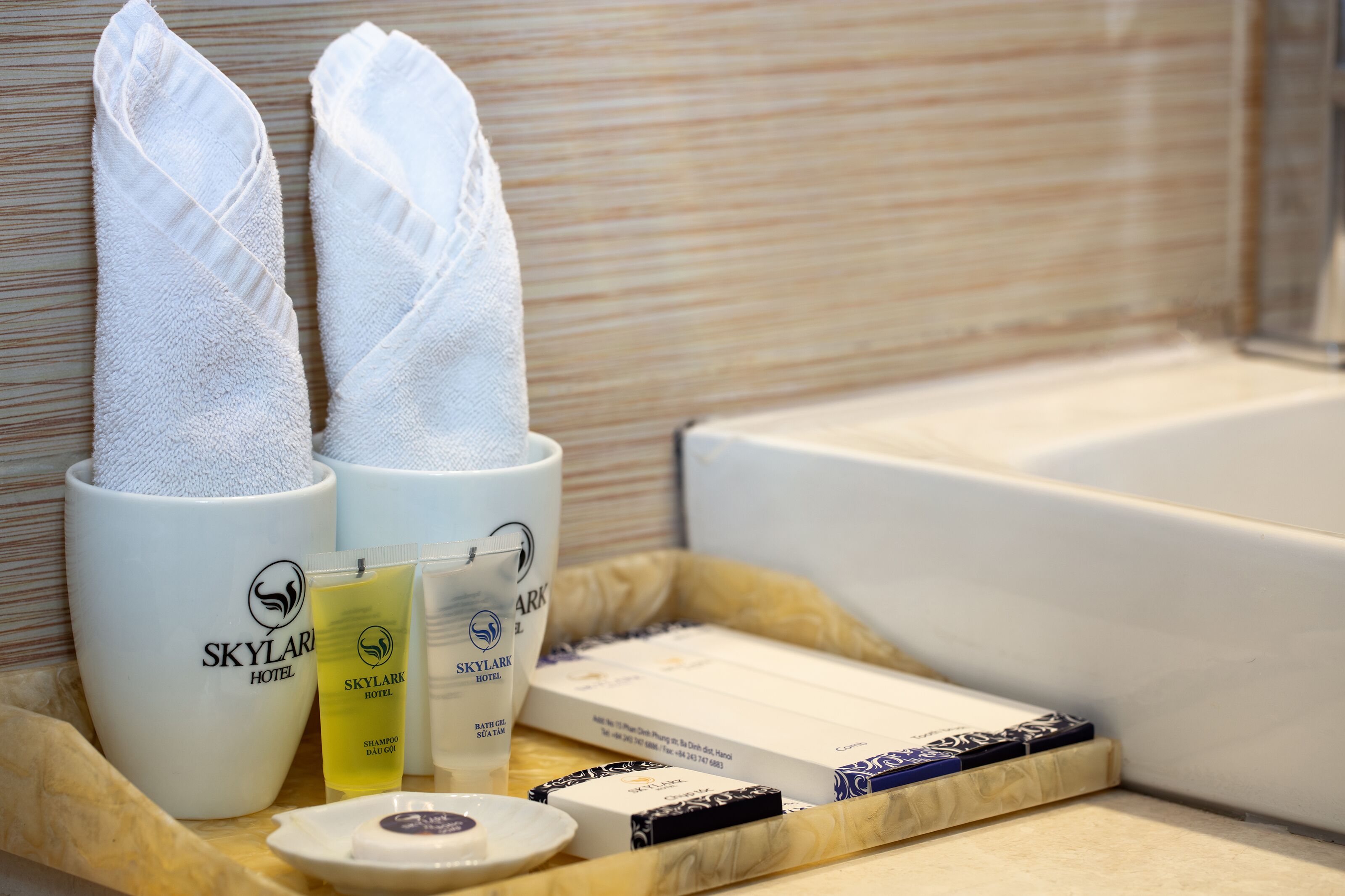 rainfall showerhead, free toiletries, hair dryer, slippers