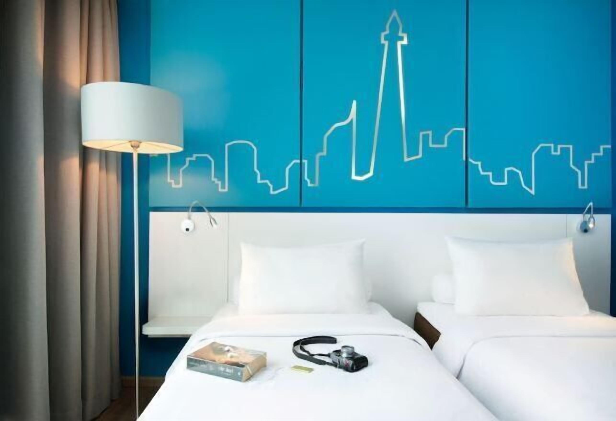 Premium bedding, in-room safe, desk, soundproofing