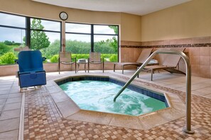 Spa - Holiday Inn Express Hotel & Suites Butte by IHG (Butte)