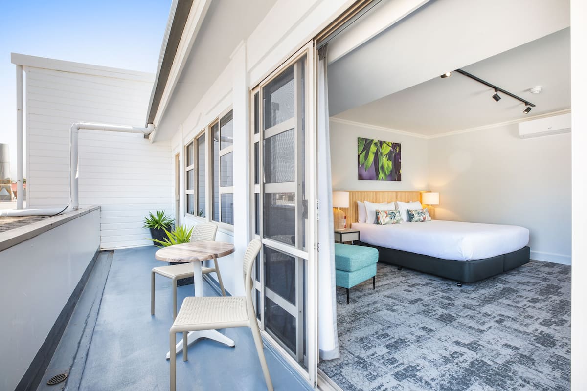 superior ocean view | balcony