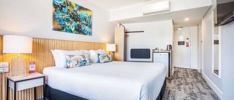 Iron/ironing board, cribs/infant beds, free WiFi, bed sheets