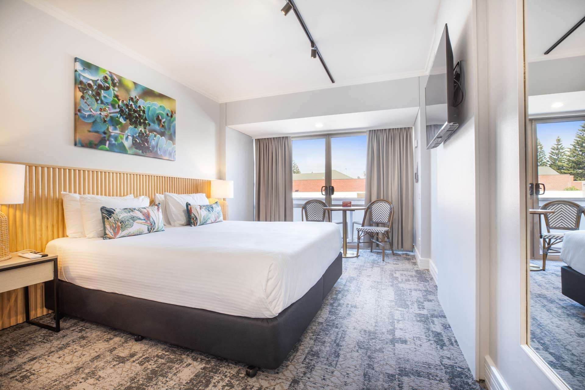 1 bedroom, iron/ironing board, cots/infant beds, free wifi