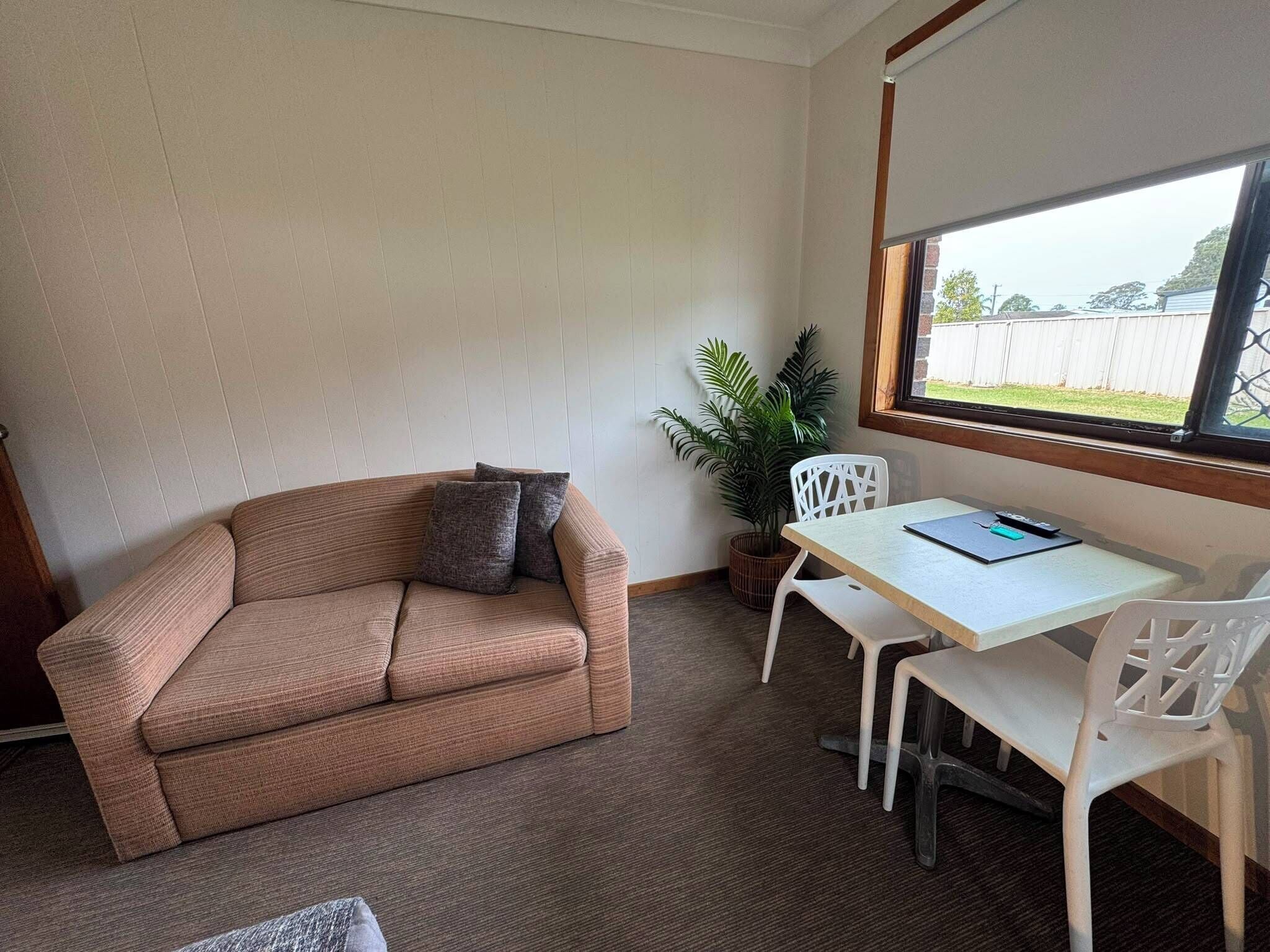 Deluxe Queen Room | Premium bedding, individually decorated, individually furnished, desk
