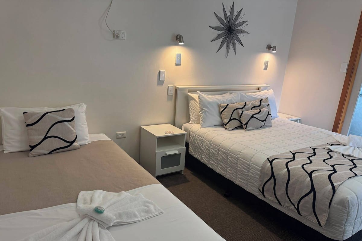 Deluxe Double or Twin Room | Premium bedding, individually decorated, individually furnished, desk