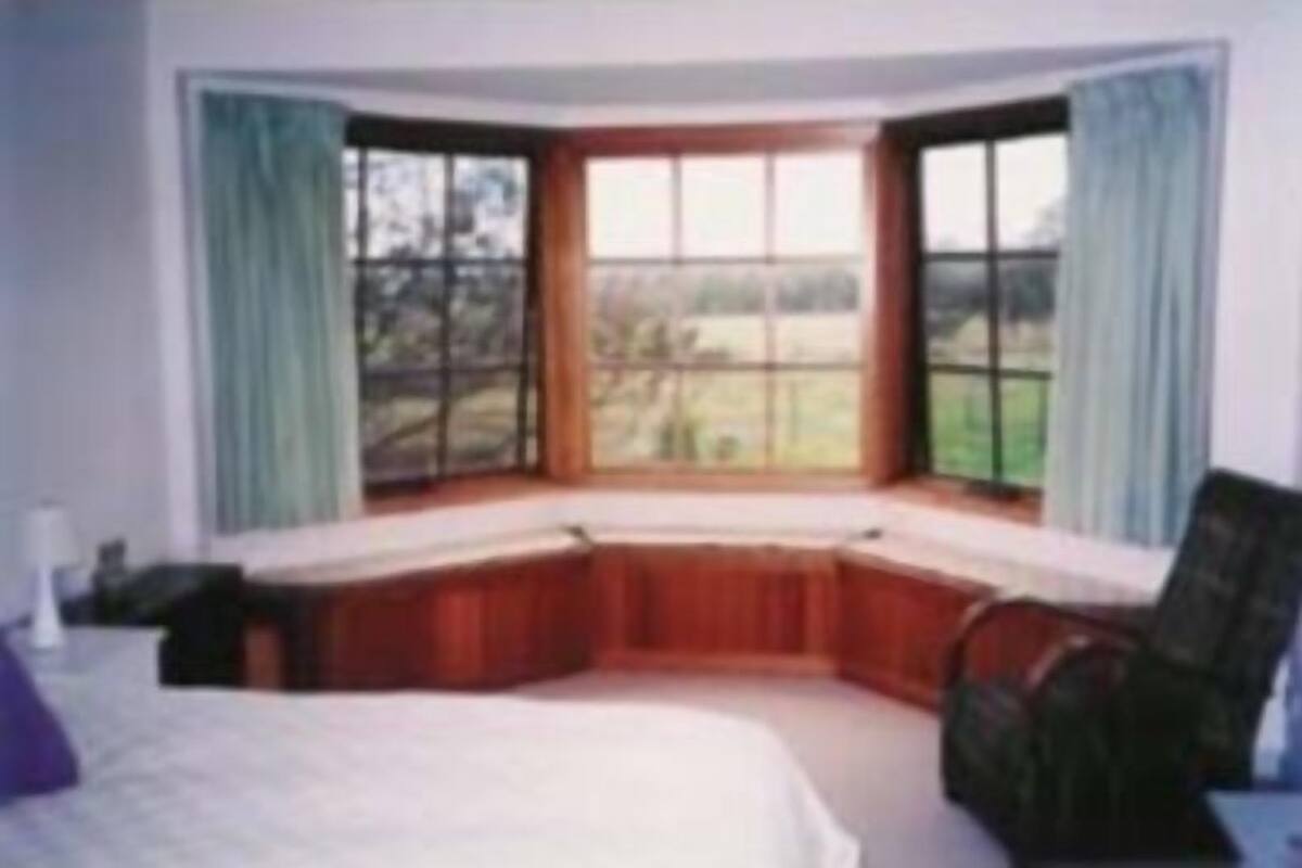 The Lodge | Down duvets, iron/ironing board, free cots/infant beds, bed sheets