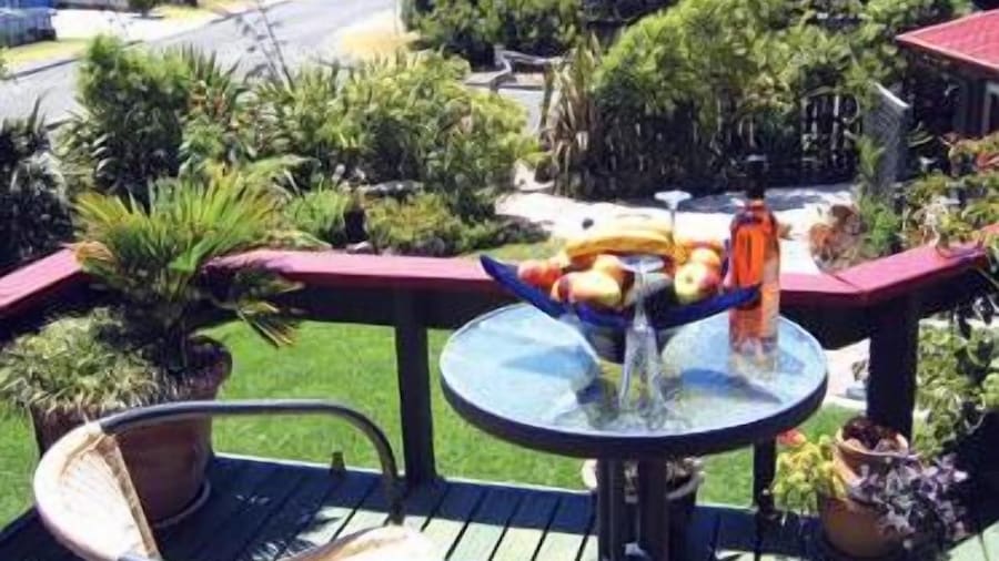 Moanarua Beach Cottage