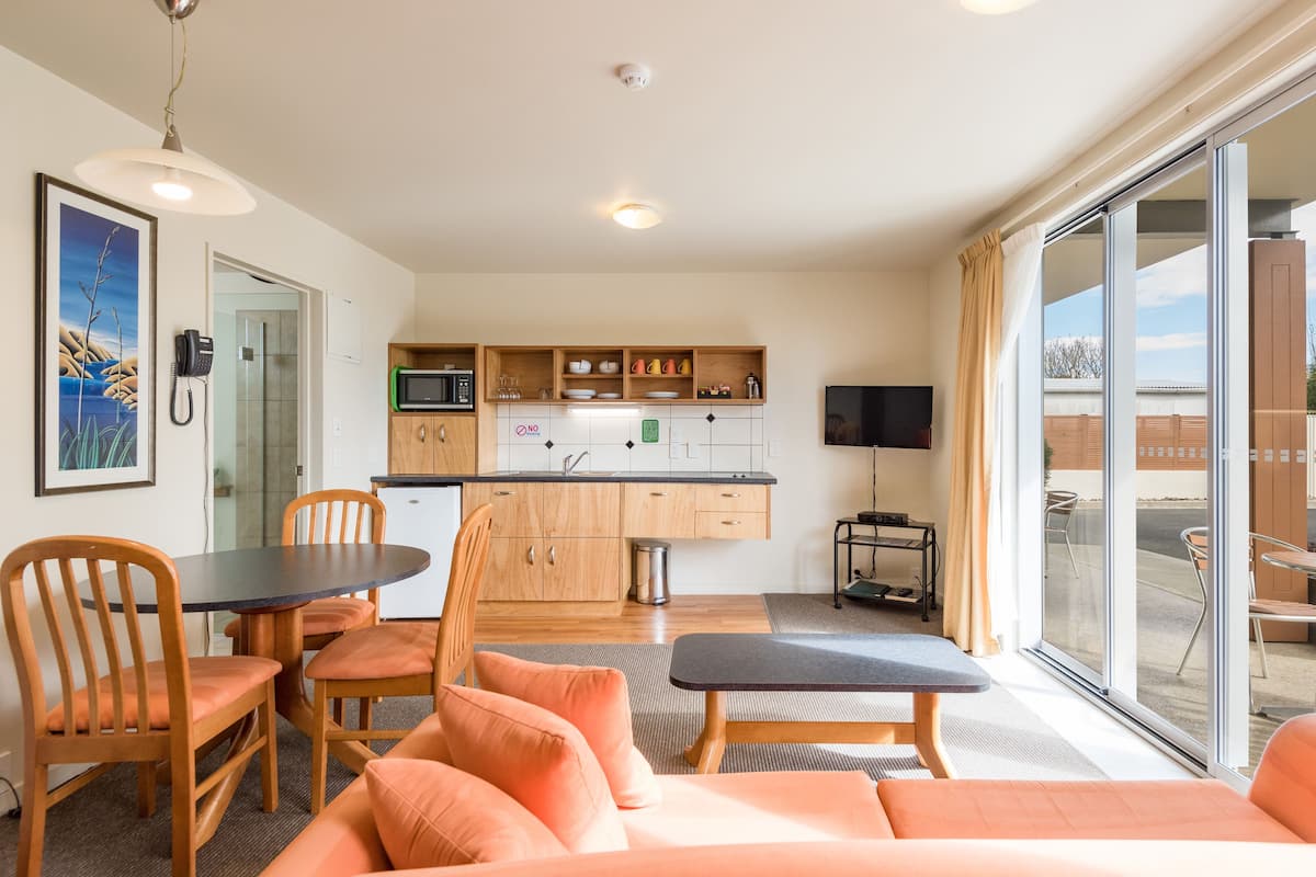 Habitación estándar, 1 habitación | Ropa de cama de alta calidad y caja de seguridad en la habitación 