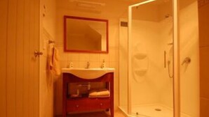 Unclassified image, 4 of 17, button - Ohuka Place Homestay (Whitianga)