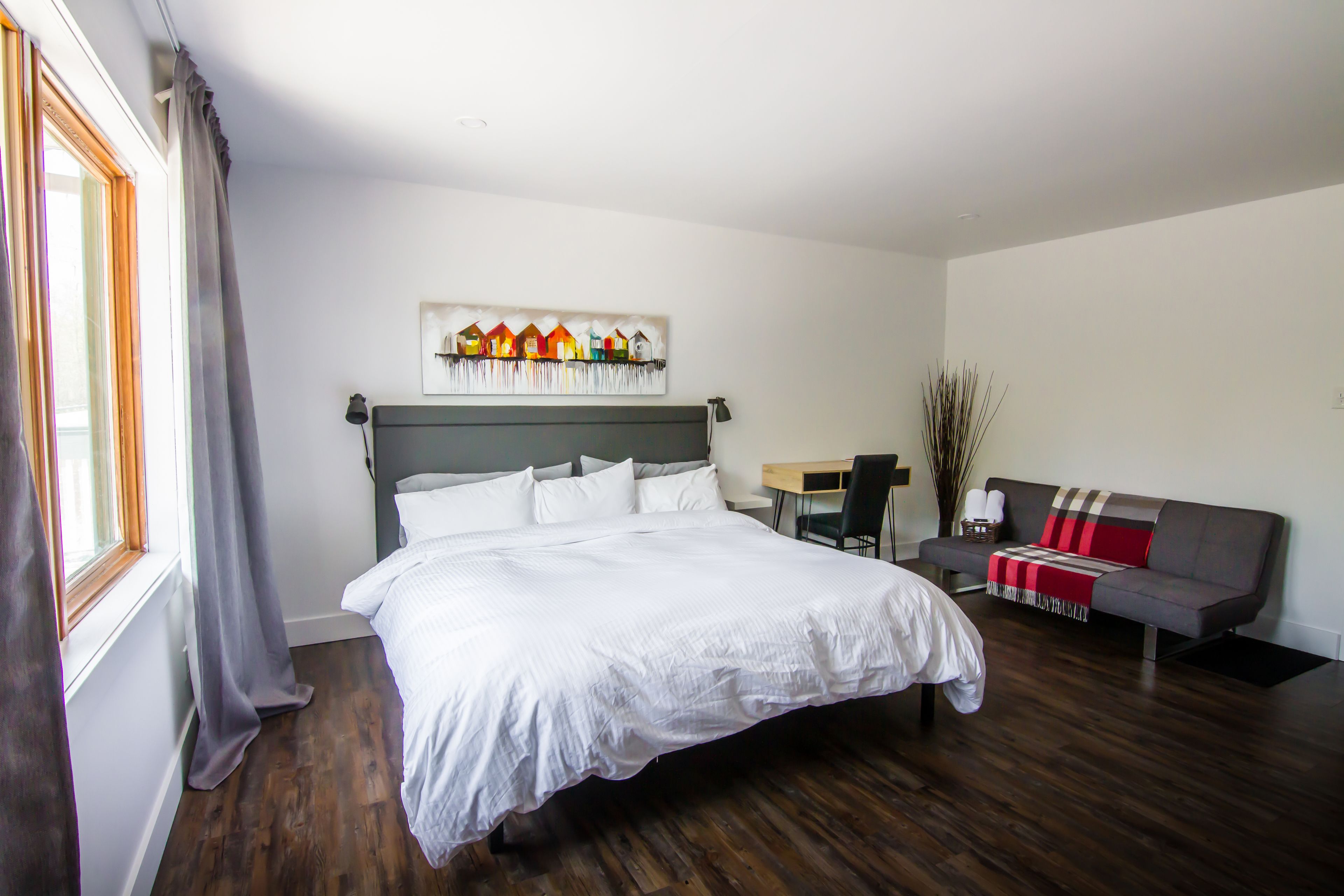 classic suite, 1 king bed with sofa bed | living area | lcd tv