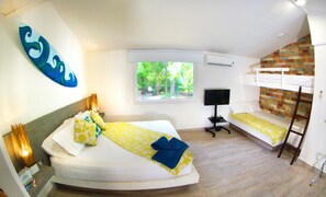 Estudio superior, vistas al jardín | Sábanas de algodón egipcio y ropa de cama hipoalergénica