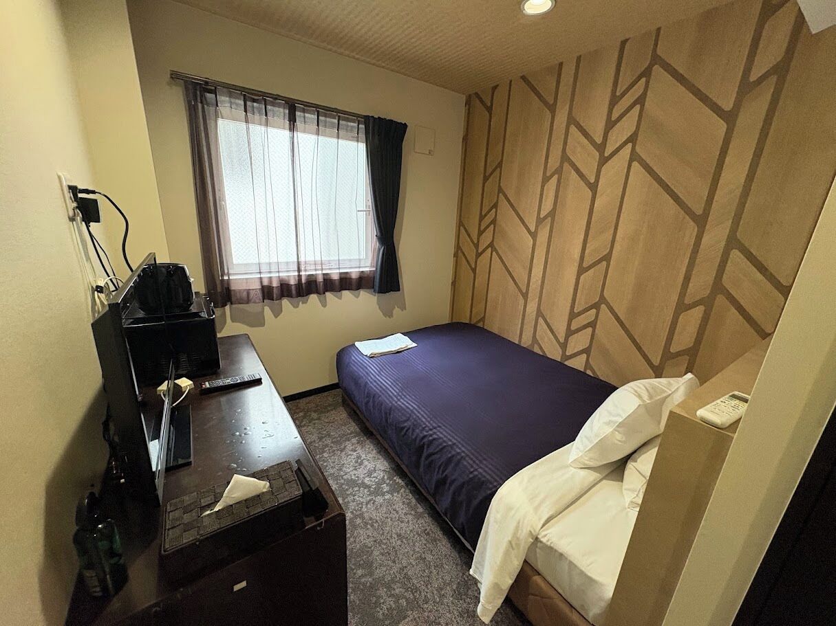 Escrivaninha, ferros/tábuas de passar roupa, Wi-Fi de cortesia