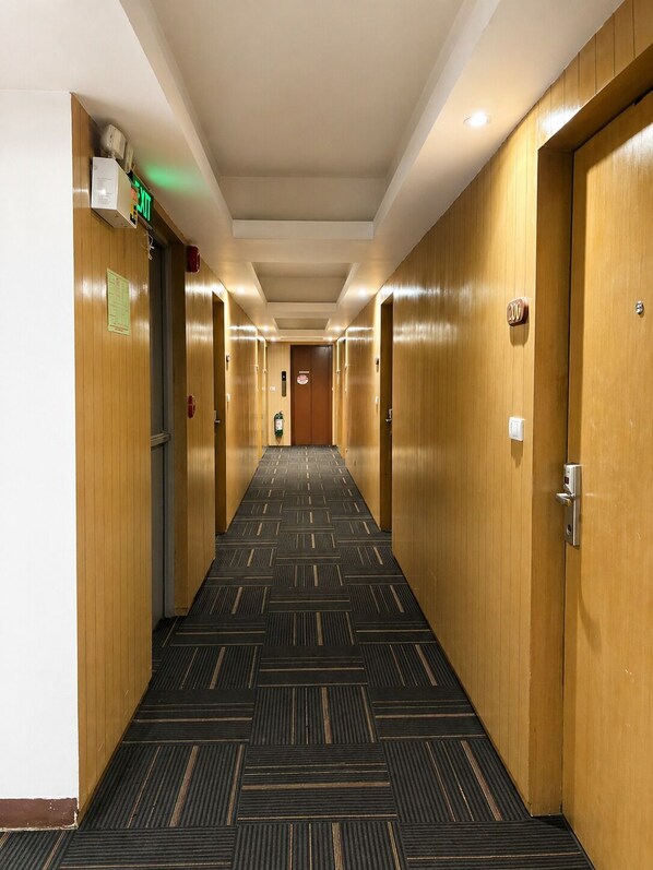 Lorong