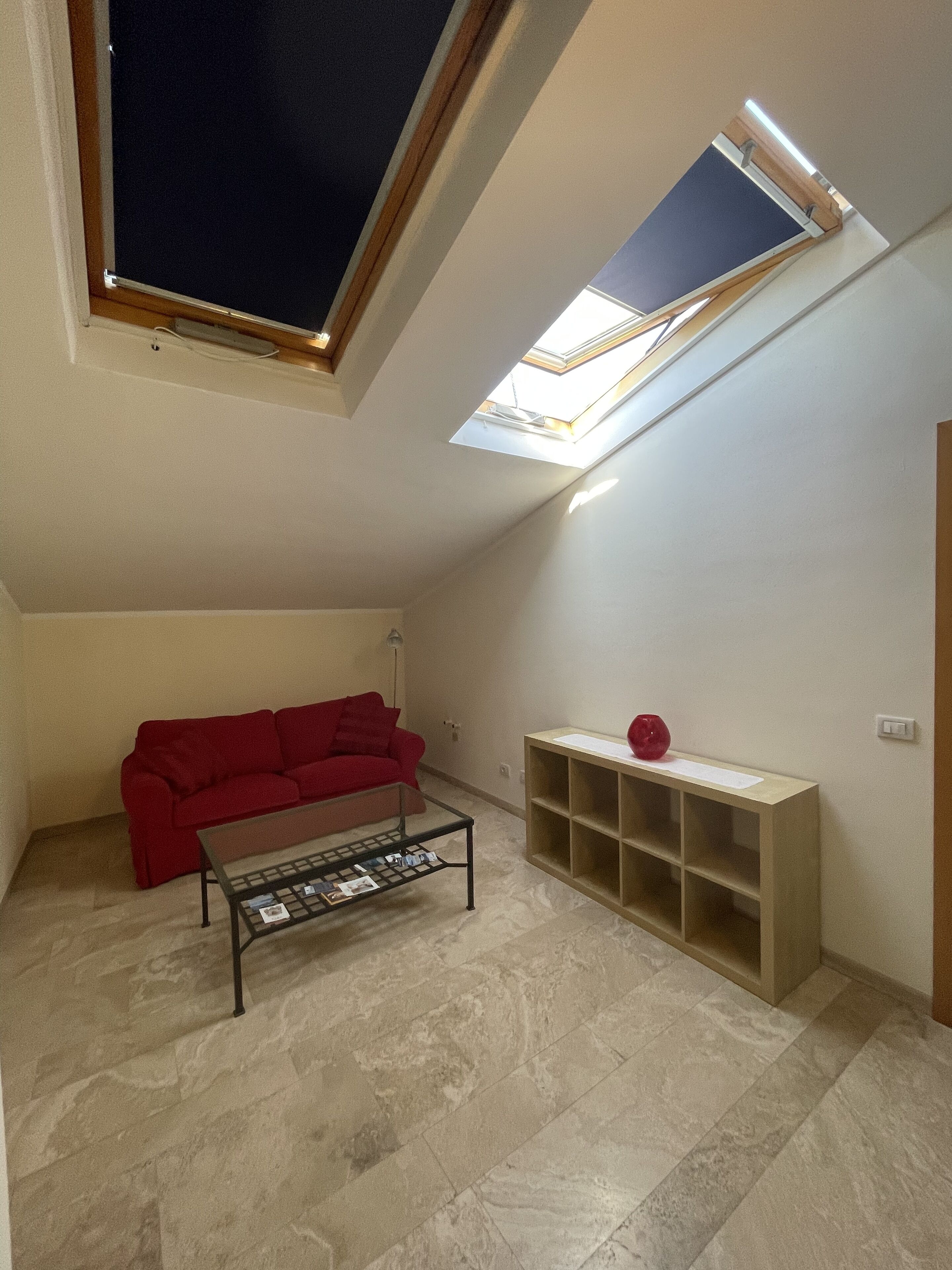 family room | living area | 32-inch lcd tv with digital channels, tv