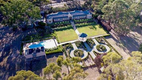 Brice Hill Country Lodge