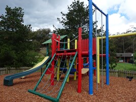 Área de juegos infantiles al aire libre