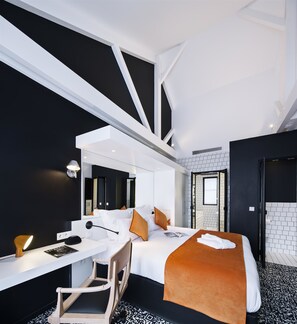 In-room safe, soundproofing, iron/ironing board, free WiFi - Best Western Premier Faubourg 88 (Paris)