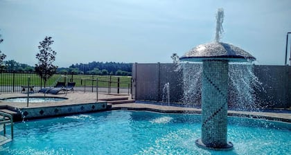Marble Waters Hotel & Suites, Trademark by Wyndham