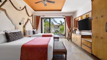 Junior Suite Swim Out Garden View Double | Premium bedding, pillowtop beds, minibar, in-room safe