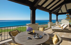 Presidential Suite Ocean Front | Balcony - Secrets Puerto Los Cabos - Adults Only - All Inclusive (San José del Cabo)