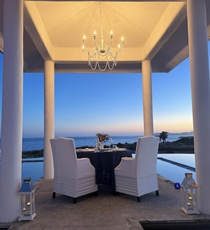 7 restaurants; lunch and dinner served - Secrets Puerto Los Cabos - Adults Only - All Inclusive (San José del Cabo)