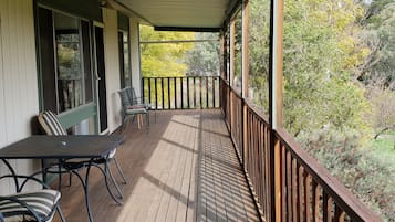 Cottage, 2 chambres (Apricot) | Balcon