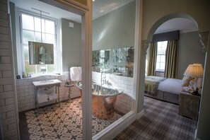 Executive Double Room | Bathroom | Free toiletries, hair dryer, towels - Bowburn Hall Hotel (Durham)