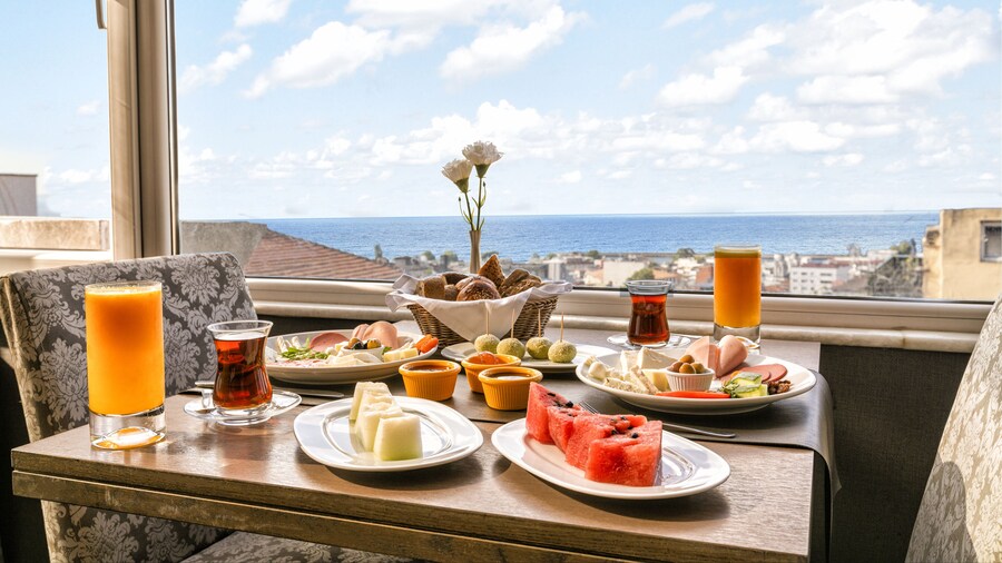 AHC Grand Bazaar Hotel