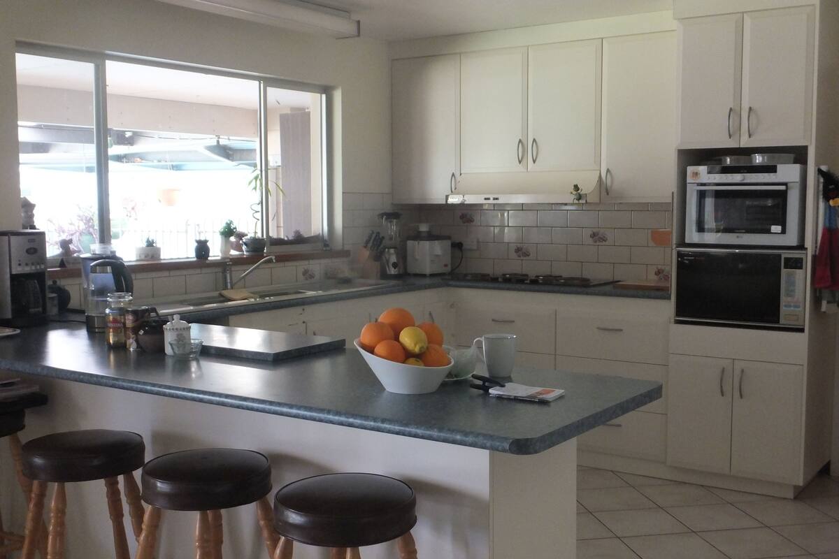 Fridge, microwave, coffee/tea maker, electric kettle