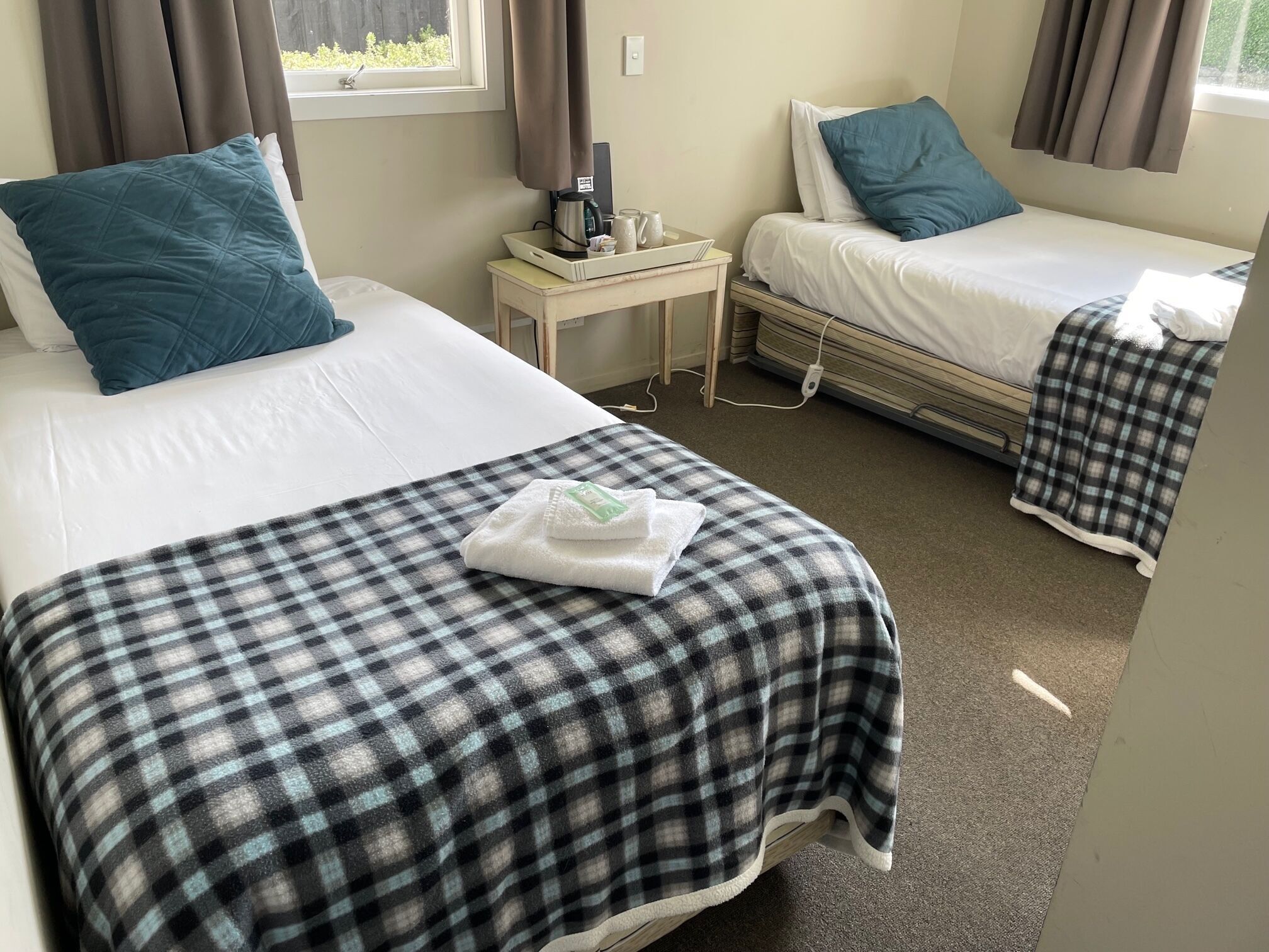 Free WiFi, bed sheets